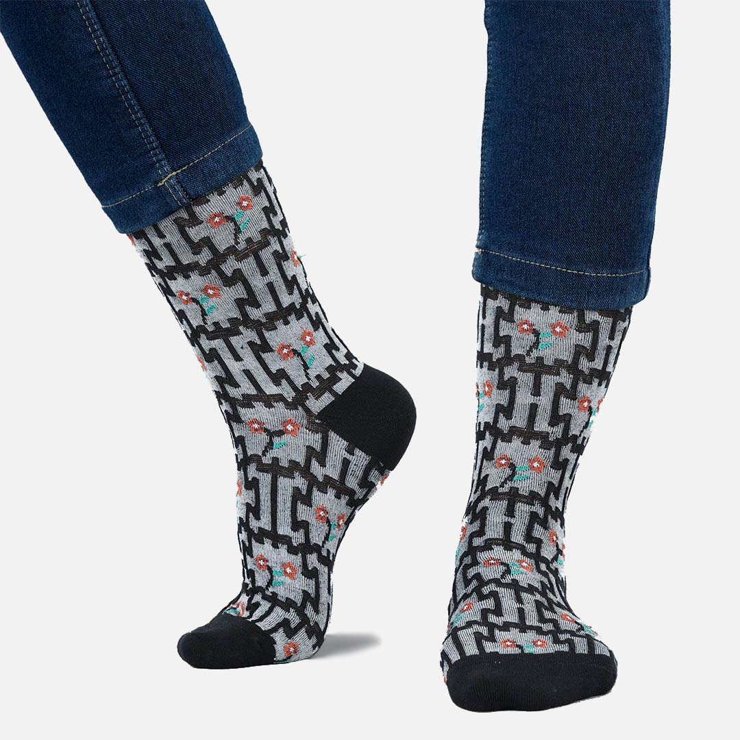 Daisy Blackmix Crew Length Socks