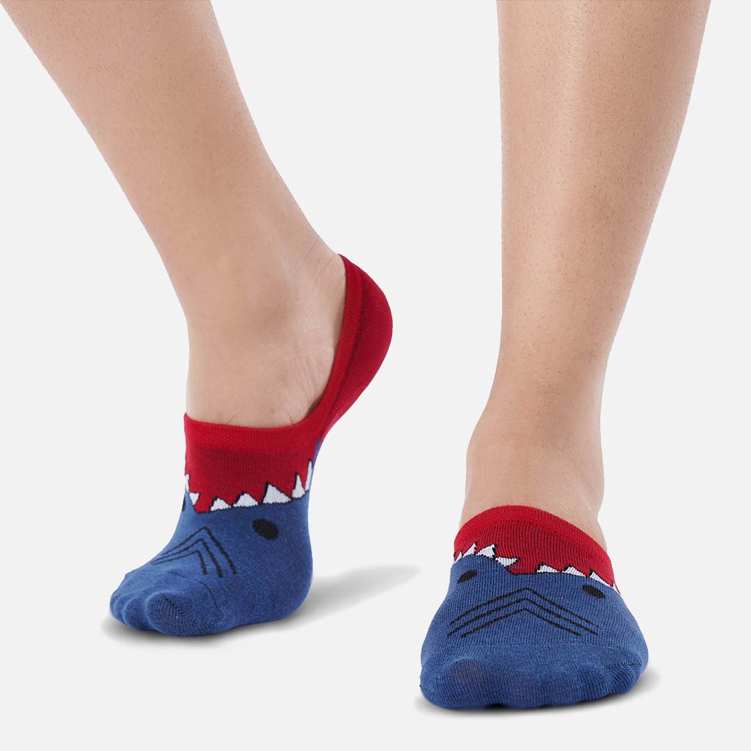 ALBURY BLUE & RED SHARK SOCKS