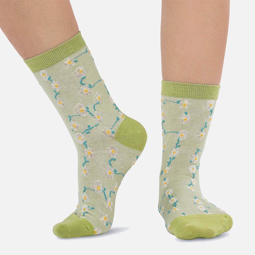 DAISY GREEN EG FLOWER CREW LENGTH SOCKS