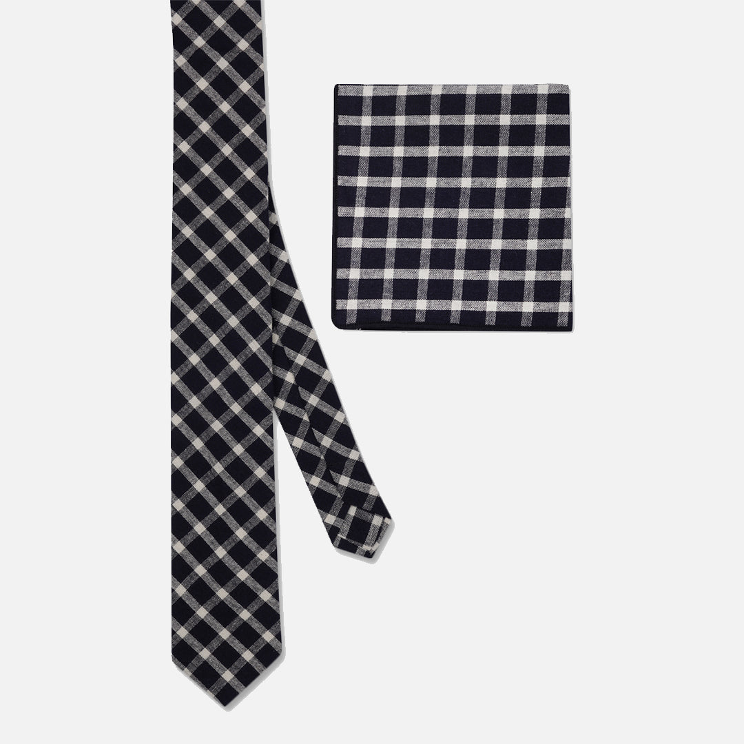 MONOCHROME CHECKERED SLIM NECK TIE WITH WITH POCKET SQUARE