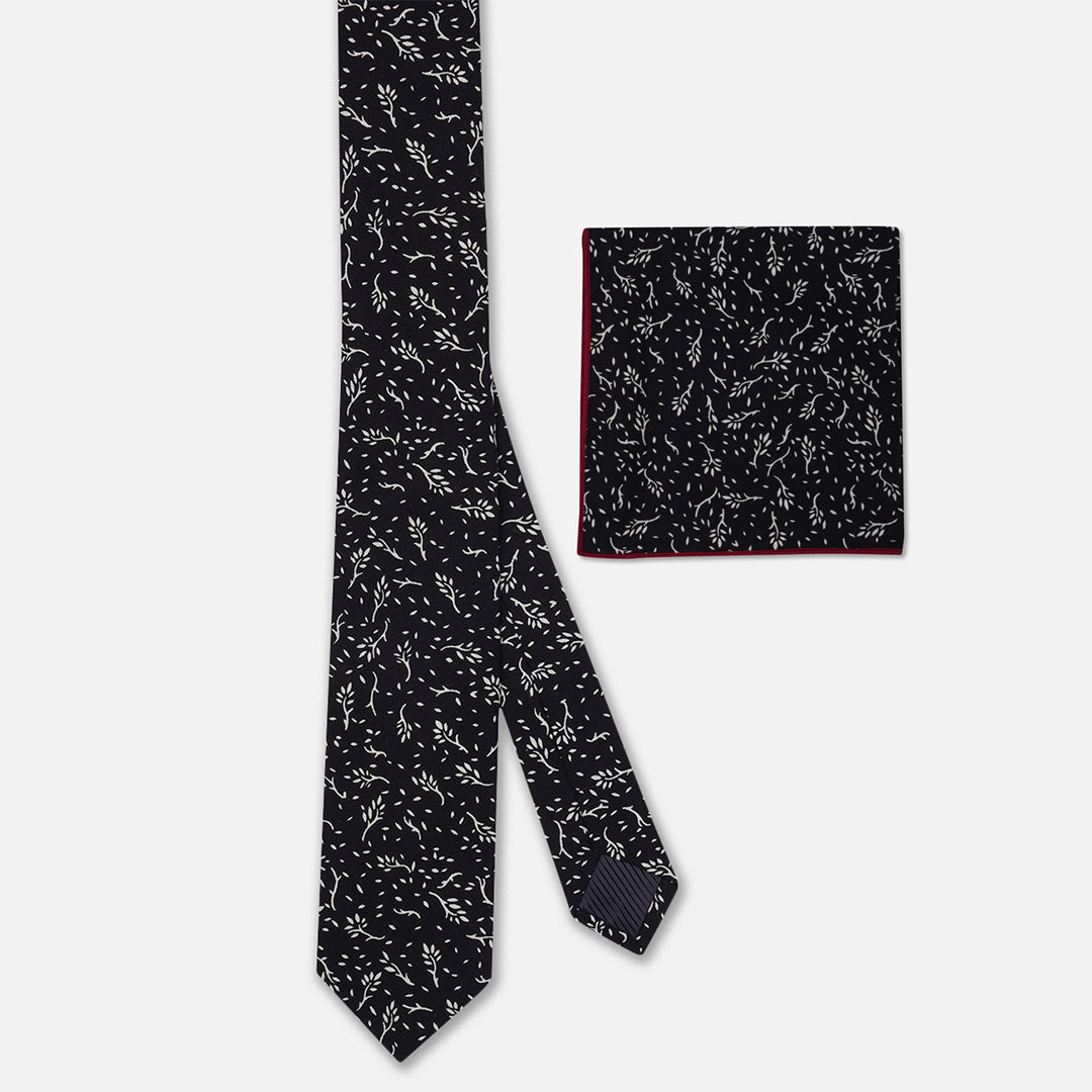 Neck Tie with Pocket Square