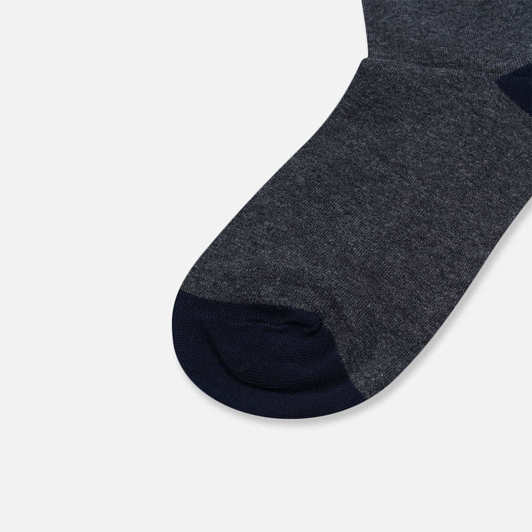EARTH GREY CREW LENGTH SOCKS