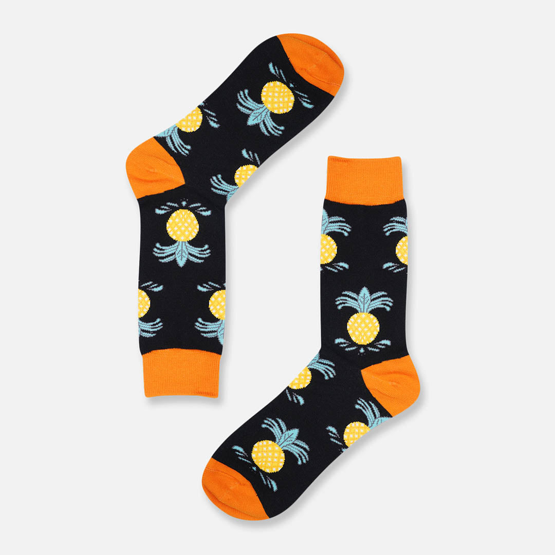 BLACK & ORANGE PINEAPPLE CREW LENGTH SOCKS